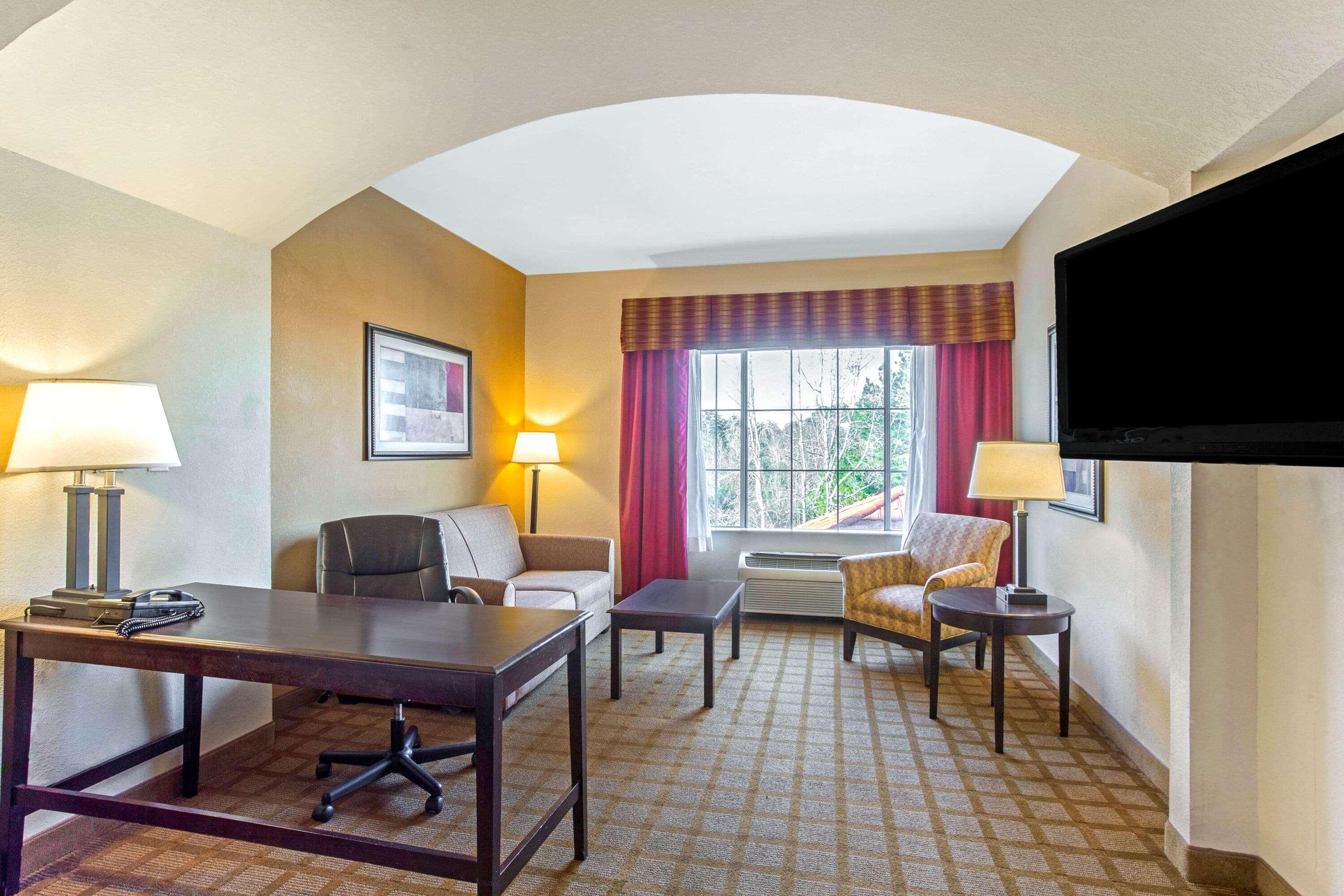 La Quinta By Wyndham Mobile Satsuma / Saraland Hotel Exterior photo