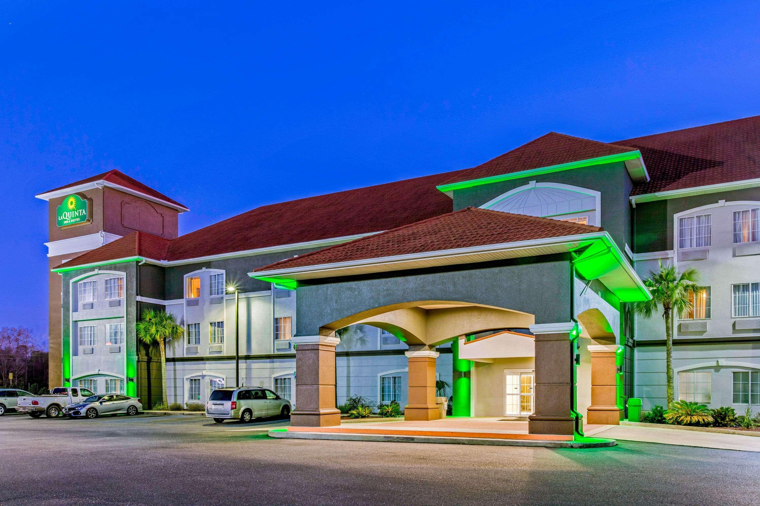 La Quinta By Wyndham Mobile Satsuma / Saraland Hotel Exterior photo