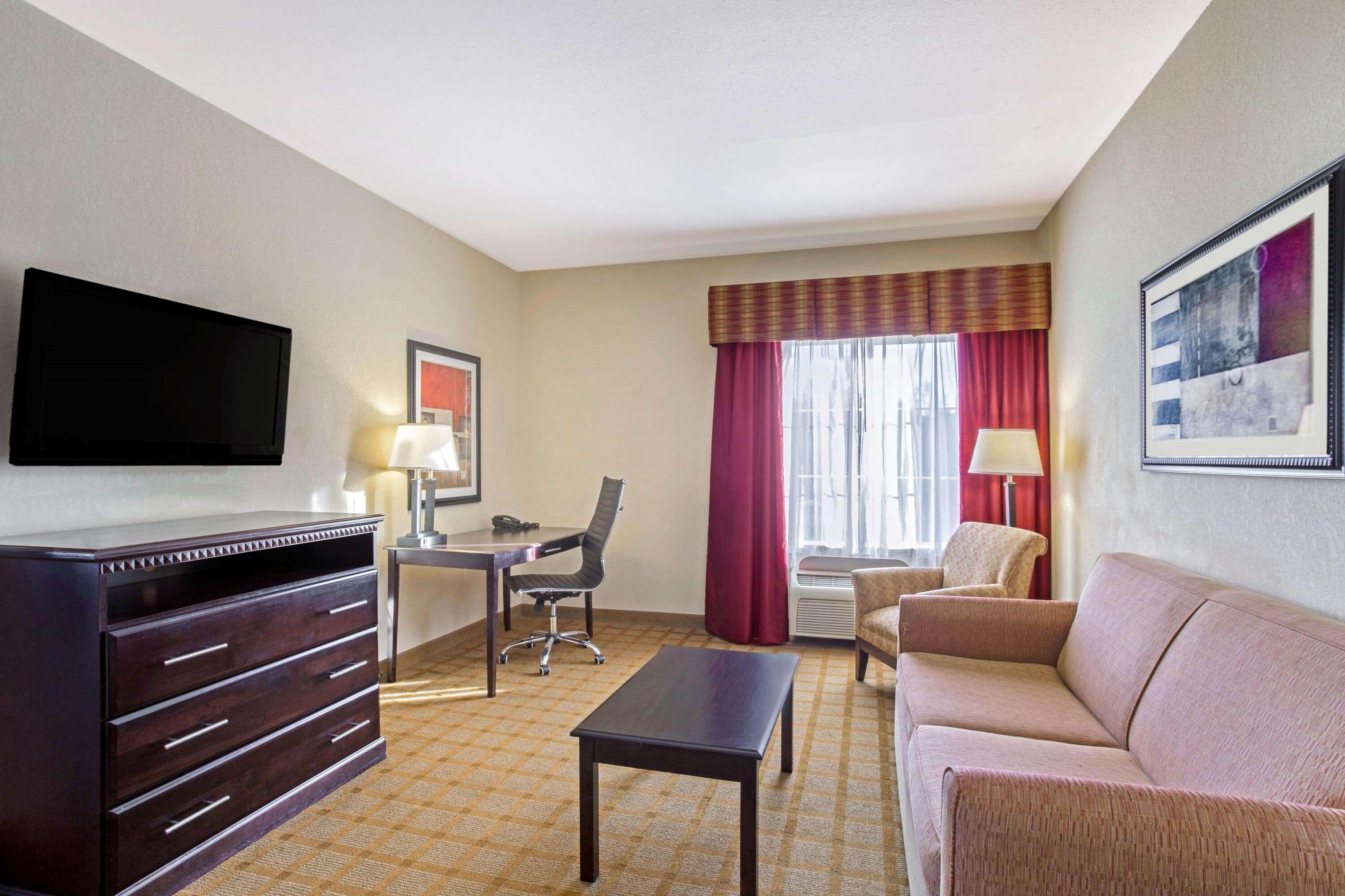 La Quinta By Wyndham Mobile Satsuma / Saraland Hotel Exterior photo