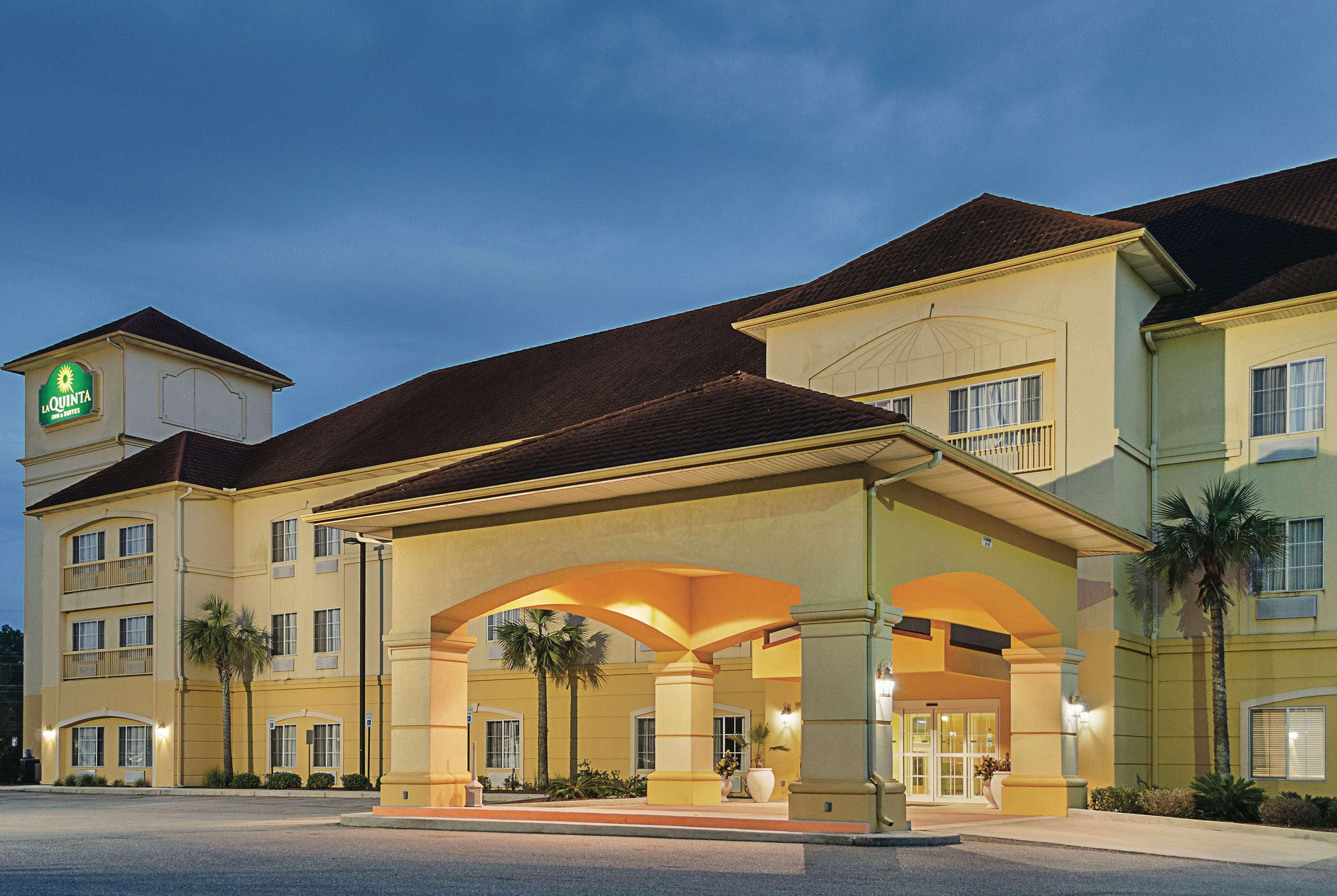 La Quinta By Wyndham Mobile Satsuma / Saraland Hotel Exterior photo