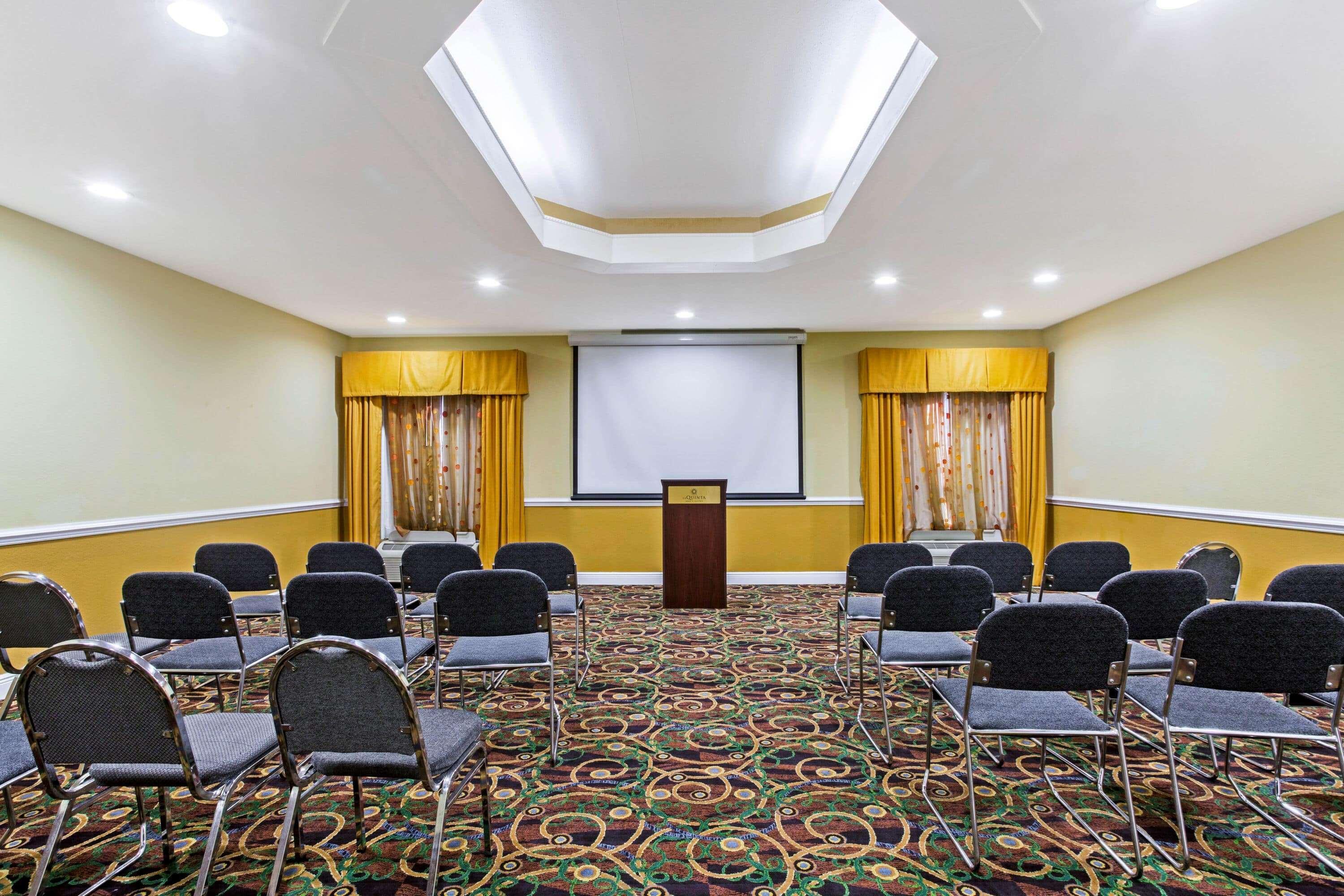 La Quinta By Wyndham Mobile Satsuma / Saraland Hotel Exterior photo