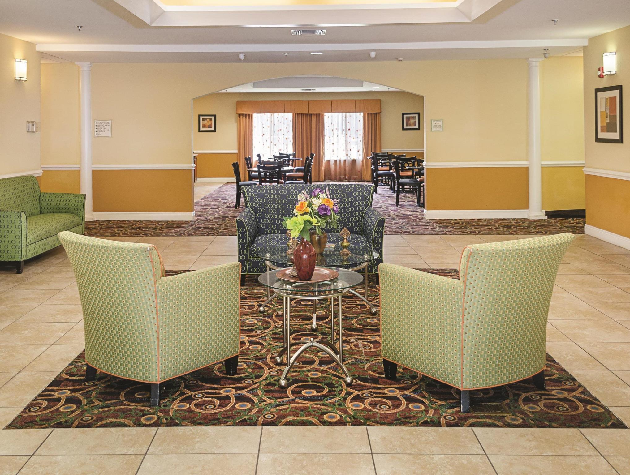 La Quinta By Wyndham Mobile Satsuma / Saraland Hotel Exterior photo